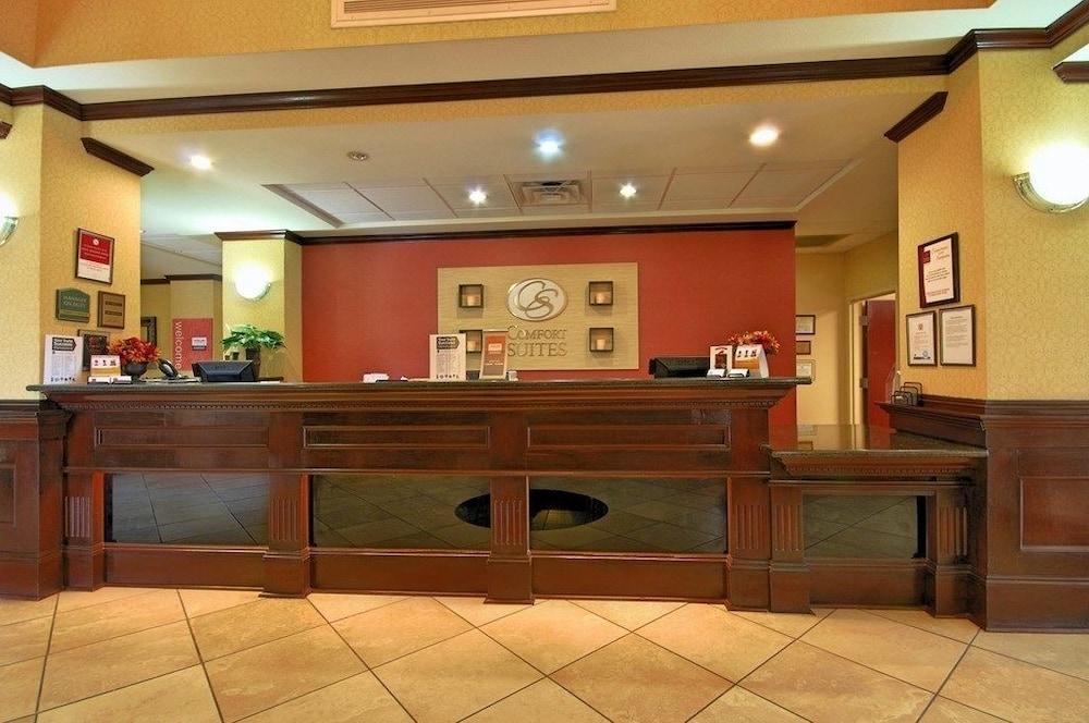 Comfort West I-20 Hotel 3*