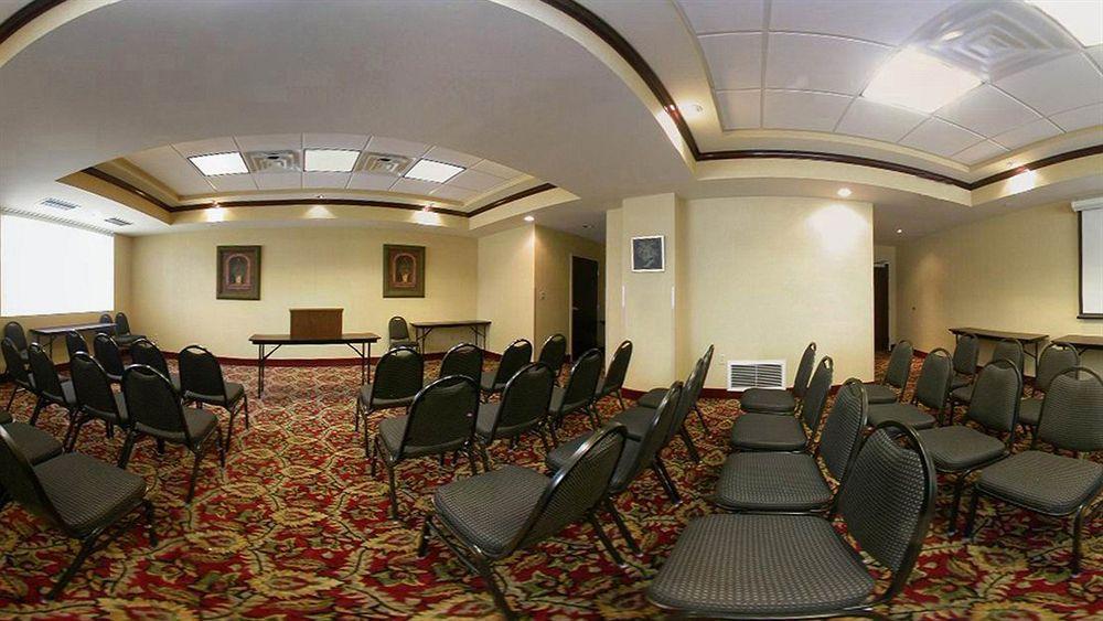 Comfort West I-20 Hotel 3*