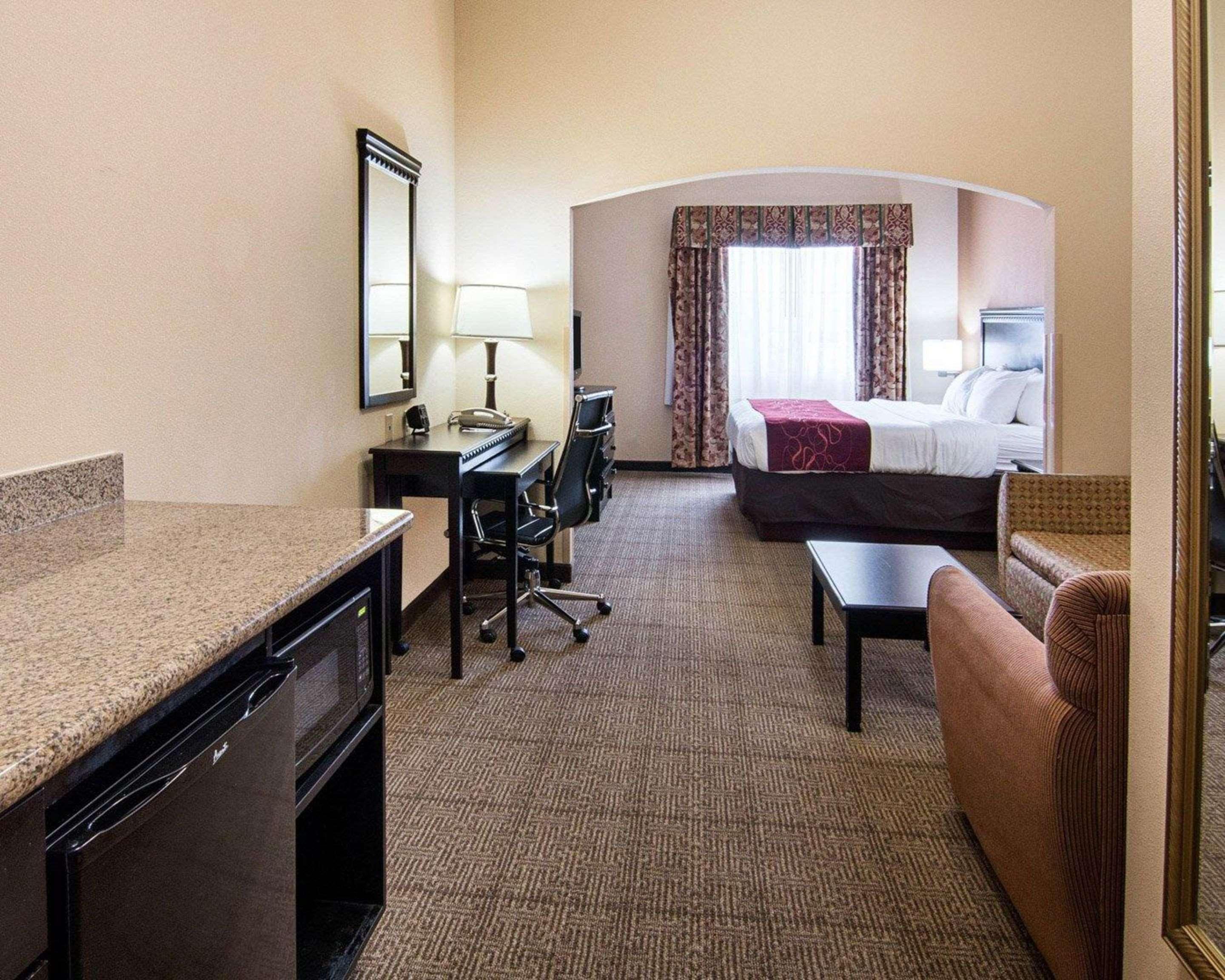 Hotel Comfort West I-20 3*